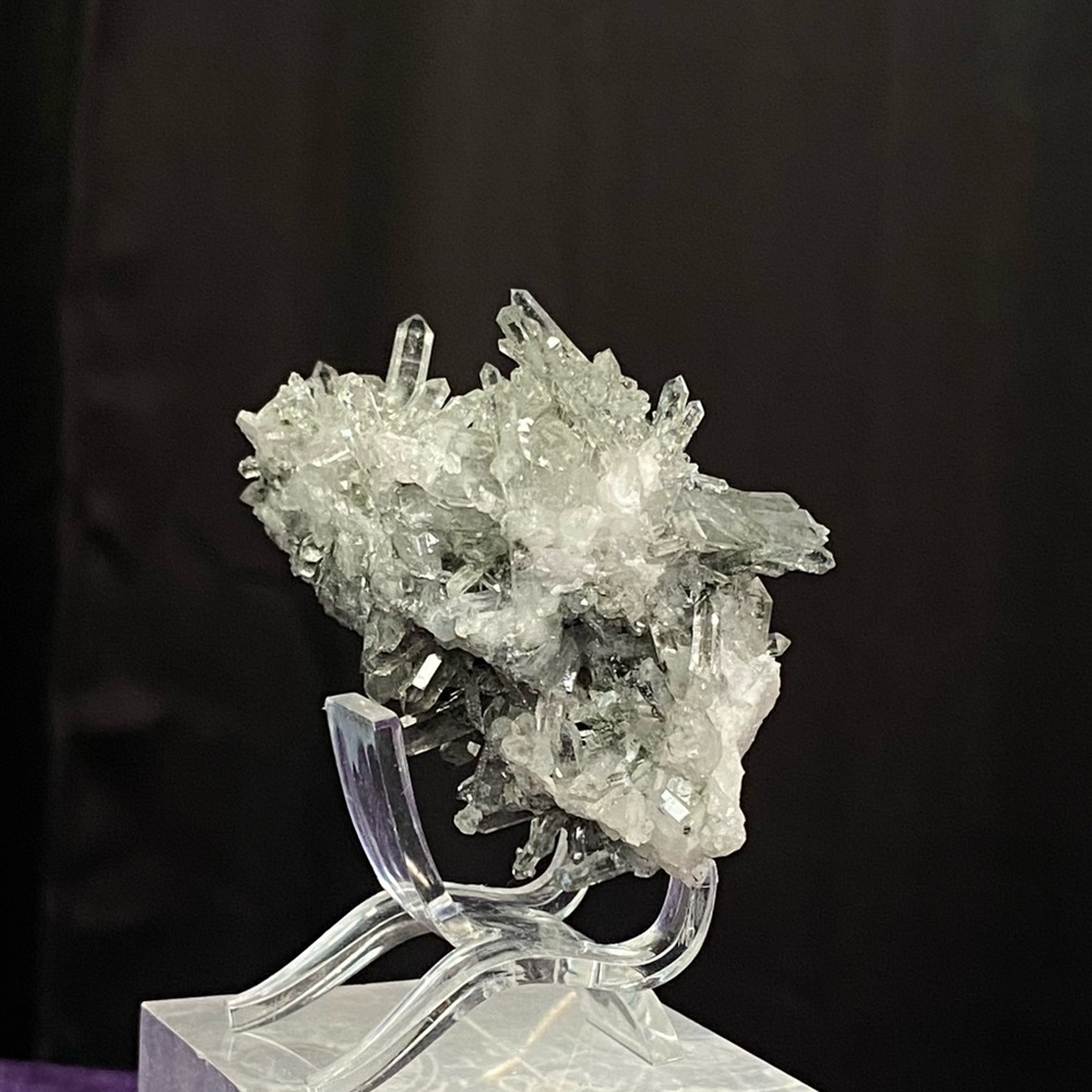 Grey Lithium Quartz ๐ค๐๐ค - Picture 4 of 4